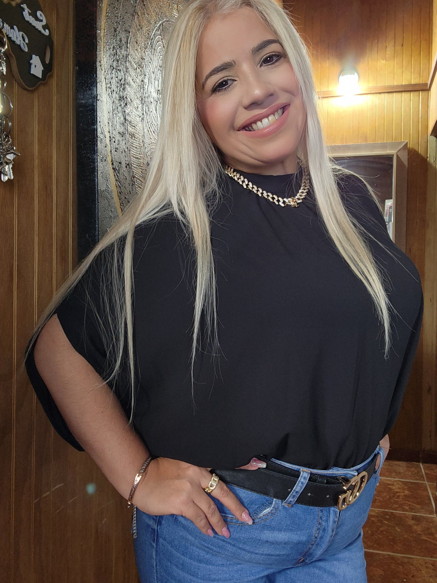 Blusa Ancha Amarre en el Cuello